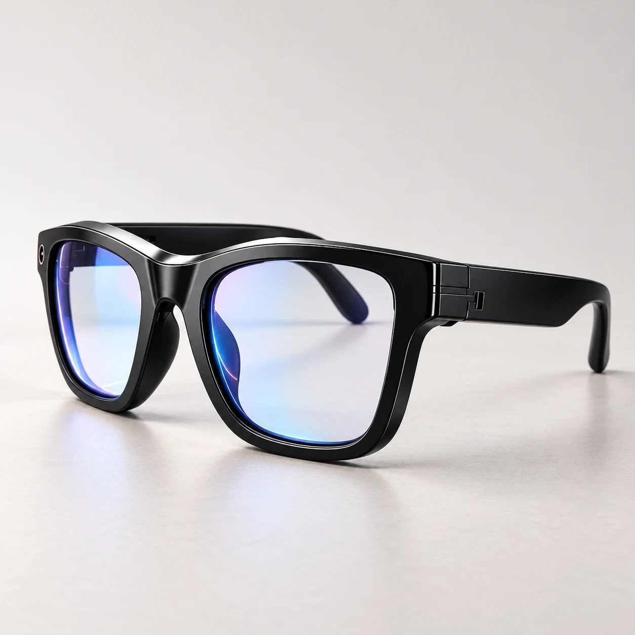 FOCARA Smart Brille in Schwarz mit klaren Gläsern